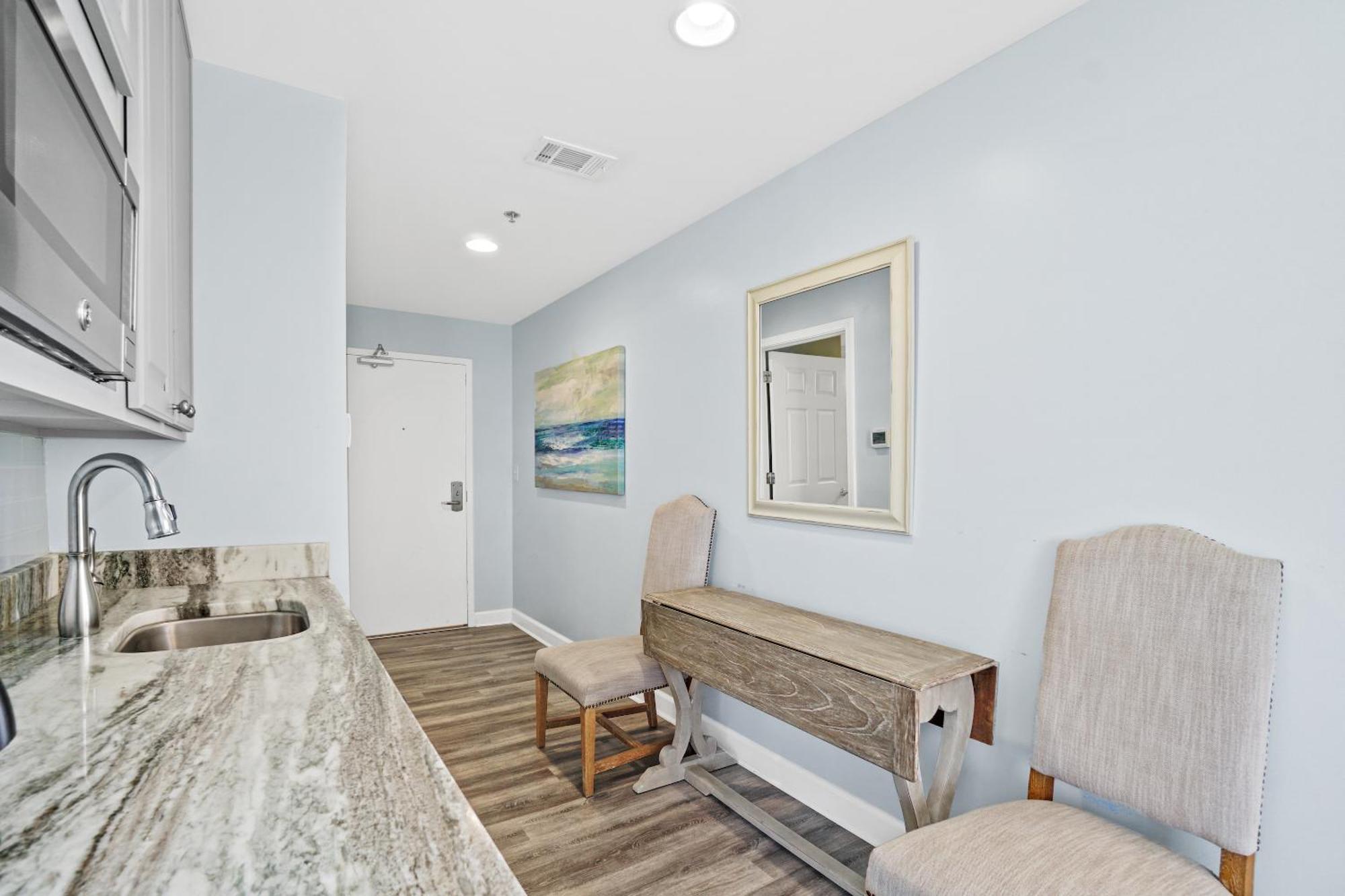 Splash Beach Resort By Panhandle Getaways Panama City Beach Room photo